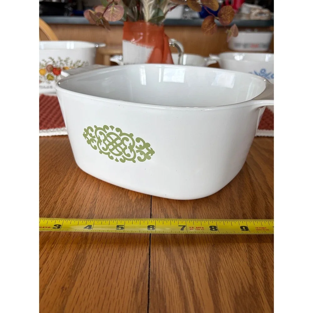 Corning Ware Renaissance 3 Quart Casserole Dish A-3-B Vintage Green White USA